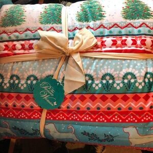 The Pioneer Woman Fair Isle Red and Green Holiday Blanket Full/ Queen